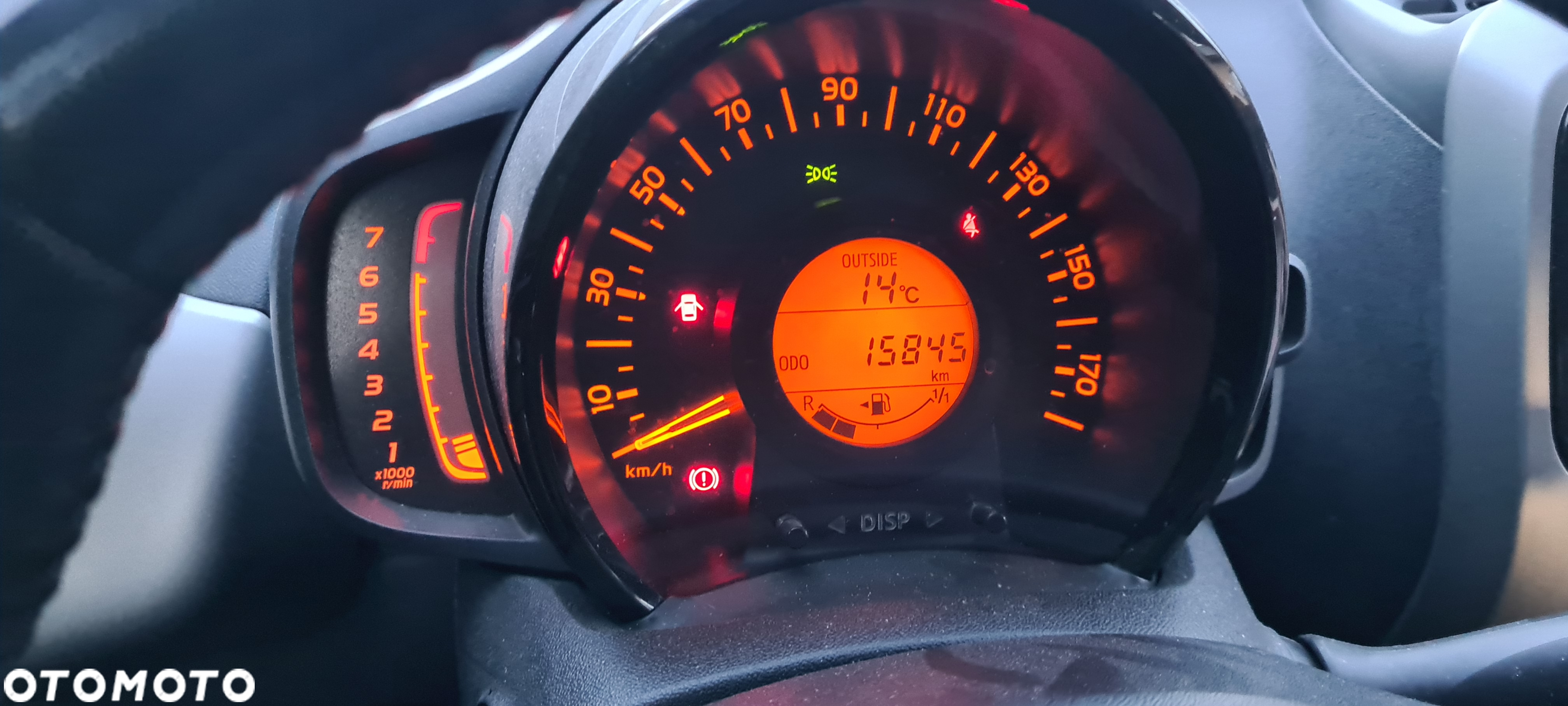 Toyota Aygo x-play touch - 17
