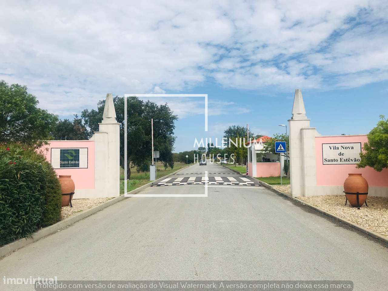 Terreno Urbano | 1. ª LINHA GOLFE | Vila Nova de Santo Estêvão-17