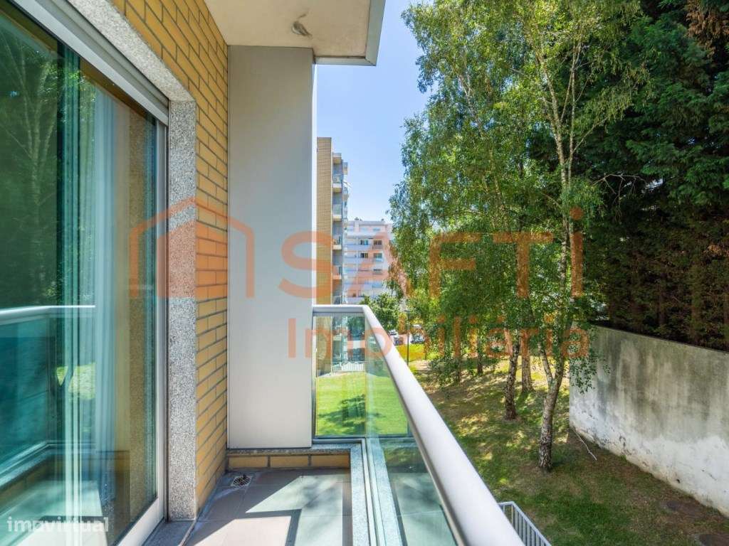 Apartamento T3 em Fraião-Braga-11