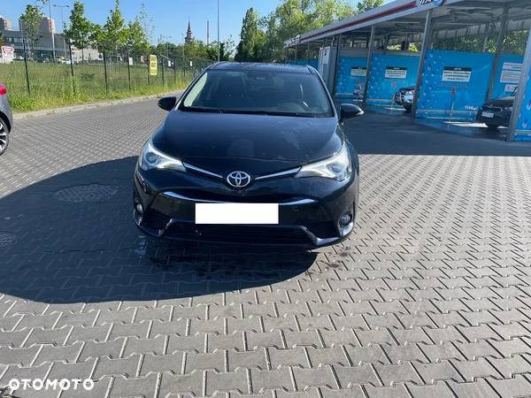 Toyota Avensis Touring Sports 1.6 D-4D Executive - 2