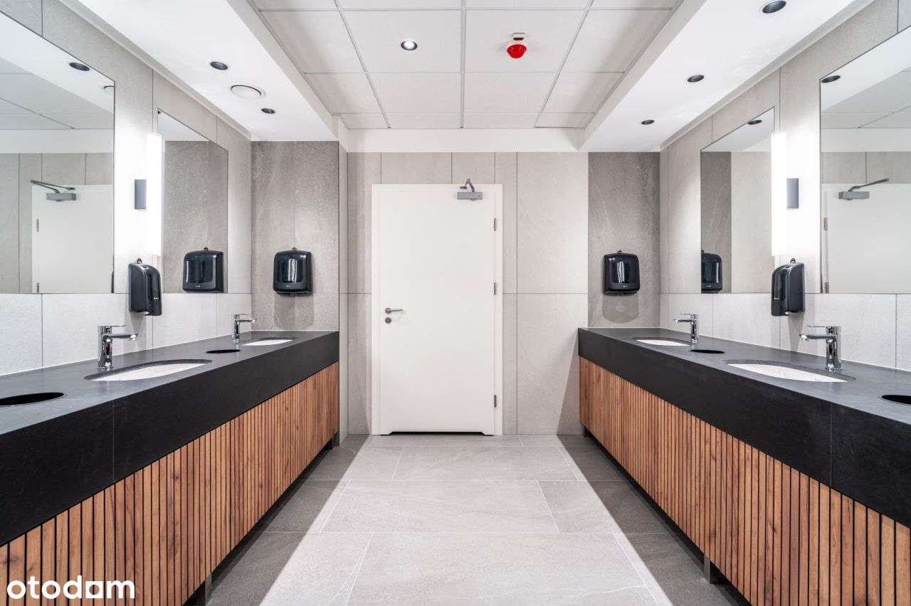 Showroom wnętrz / ponad 2000 m2 różnych firm z bra-7