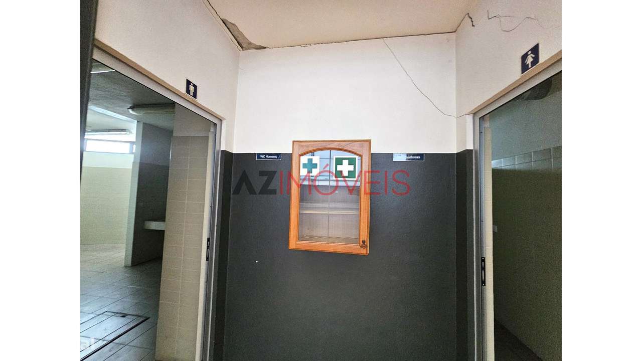 VENDE-SE ARMAZÉM EM AUTOGUIA, OURÉM-11