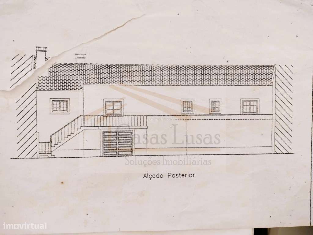 Moradia T4 com GARAGEM, PÁTEO c/ CHURRASQUEIRA + TERRENO EXTRA (40m...-14