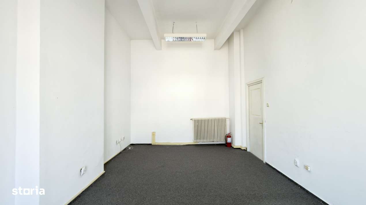 Spatiu Birou de Inchiriat  Metrou Universitate 29 MP Paza 24/7 - Imagine principală: 4/7