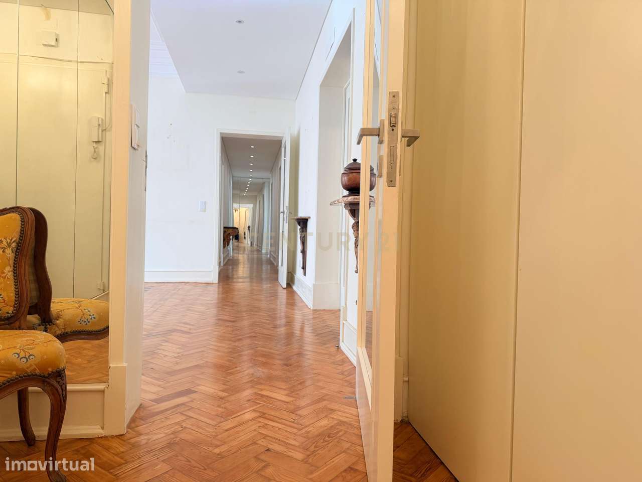 Fantástico Apartamento T4 na Alameda Dom Afonso Henriques – Localizaçã-39