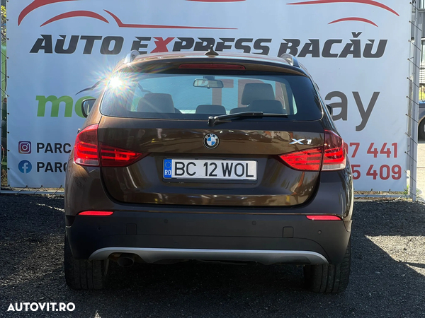 BMW X1 sDrive18d - 23