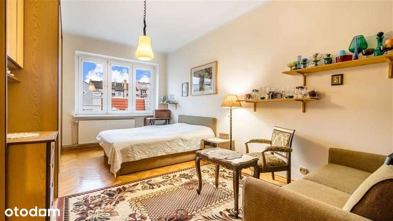 Gdynia Centrum ul. Abrahama blisko morze-0