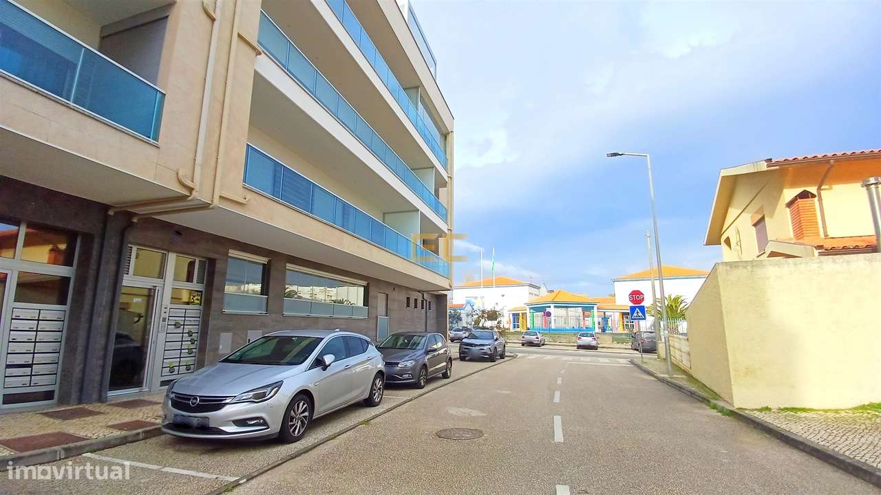 Apartamento T3 novo, com garagem, para venda na Figueira da Foz- Buarc-41