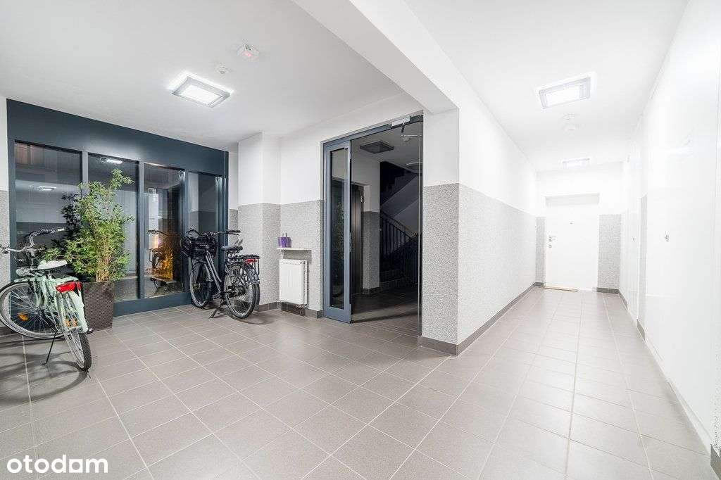 Zadbane 2 pokoje z loggią – gotowe do wprowadzenia-17