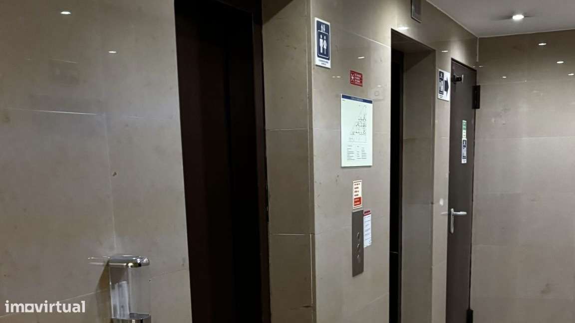 Arrendamento de escritório na Avenida das Túlipas, 6 - Miraflores - Grande imagem: 5/11