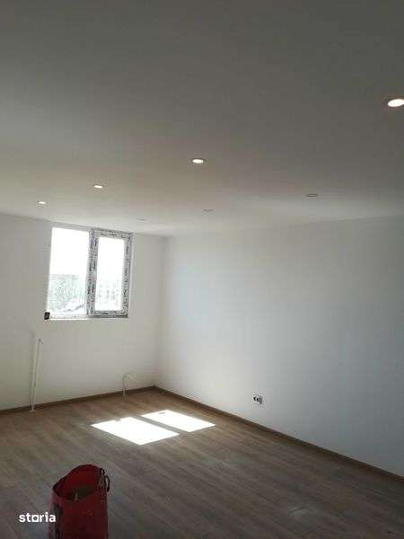 Apartament 2 camere cu bucatarie inchisa