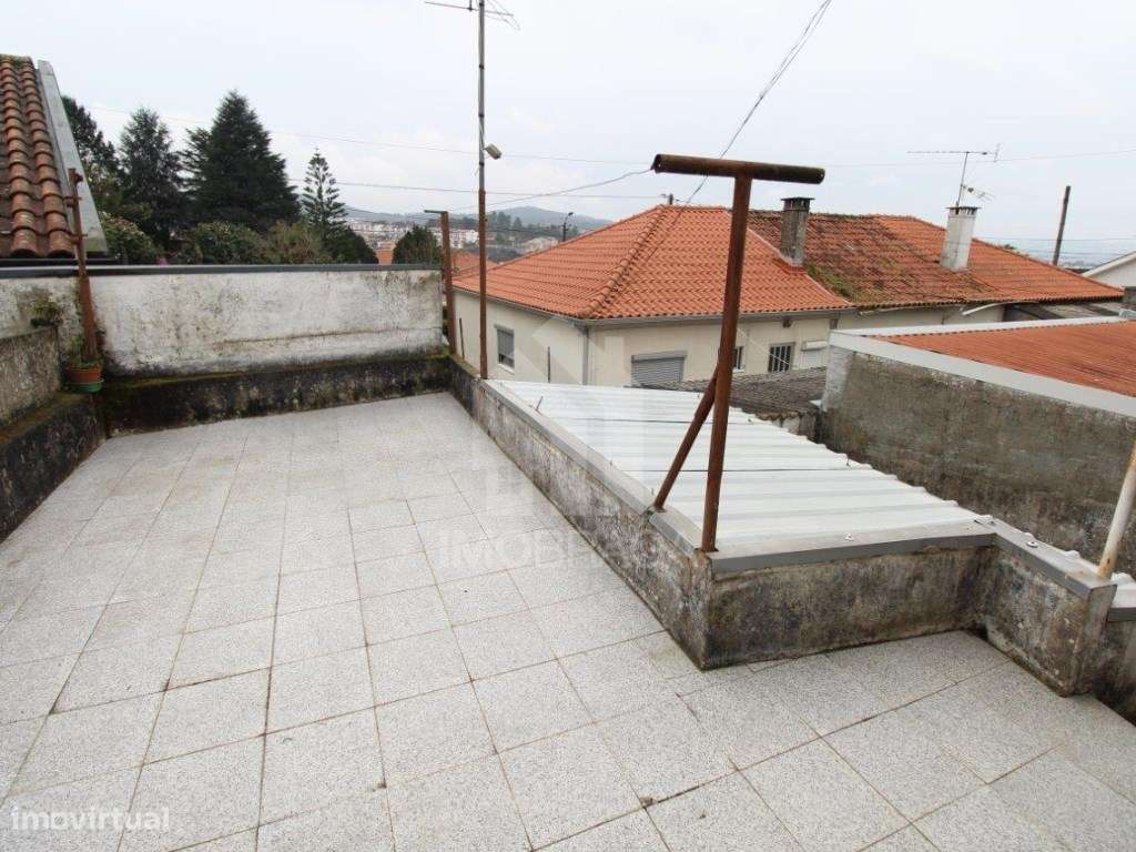 Venda Andar Moradia T2, em Real (Braga)-20