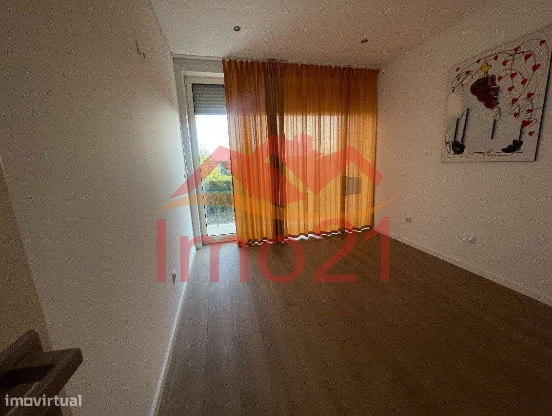 Moradia T3+1 em Cacia-3