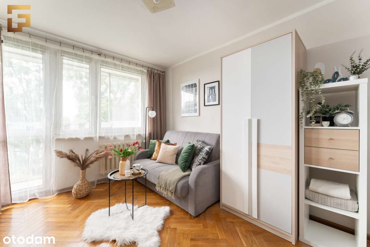 Idealne na start! Duży balkon, kuchnia po remoncie-1