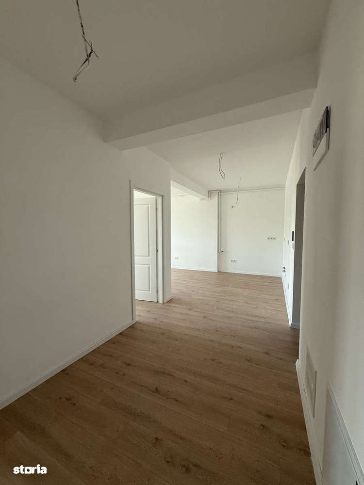 Apartament 3 camere , terasa generoasa și parcare subterană-9