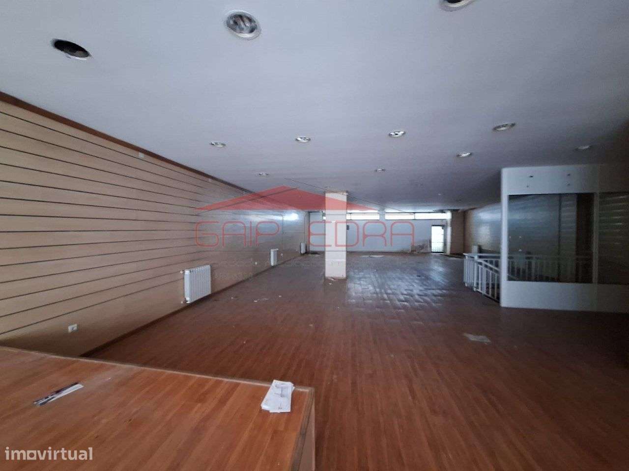 Loja 2 pisos centro de Viseu - Grande imagem: 3/19