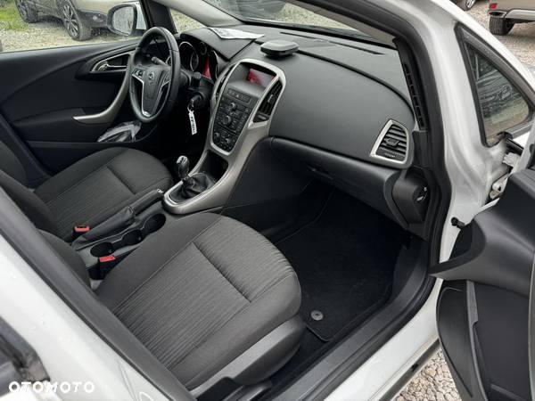 Opel Astra 1.4 Turbo Design Edition - 22