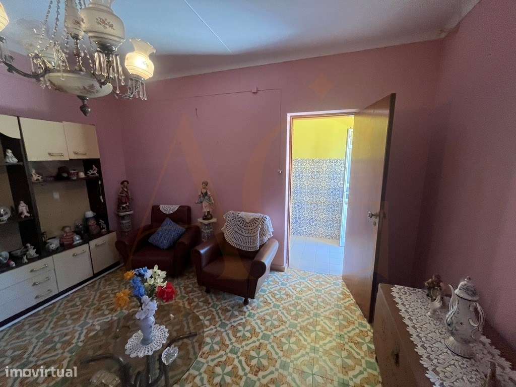 Quinta com duas casas, vistas para o mar e 11.940 m² de terreno em ...-8
