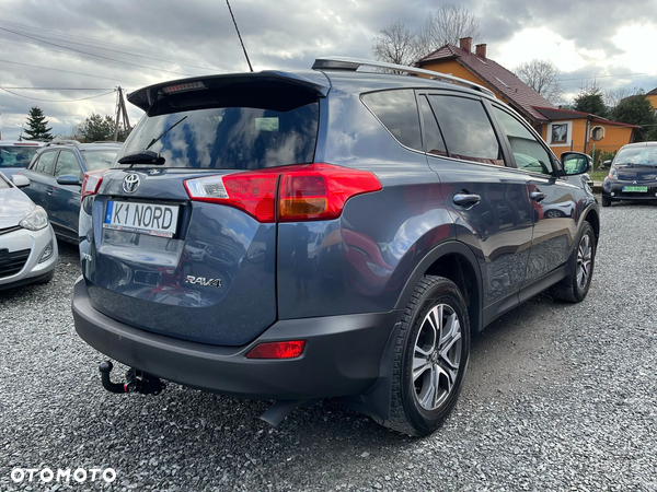 Toyota RAV4 2.0 D-4D Premium 4x2 - 8