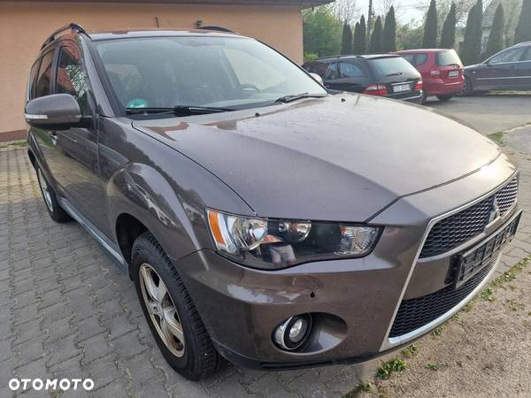 Mitsubishi Outlander 2.2 DI-D ClearTec 2WD Edition - 8