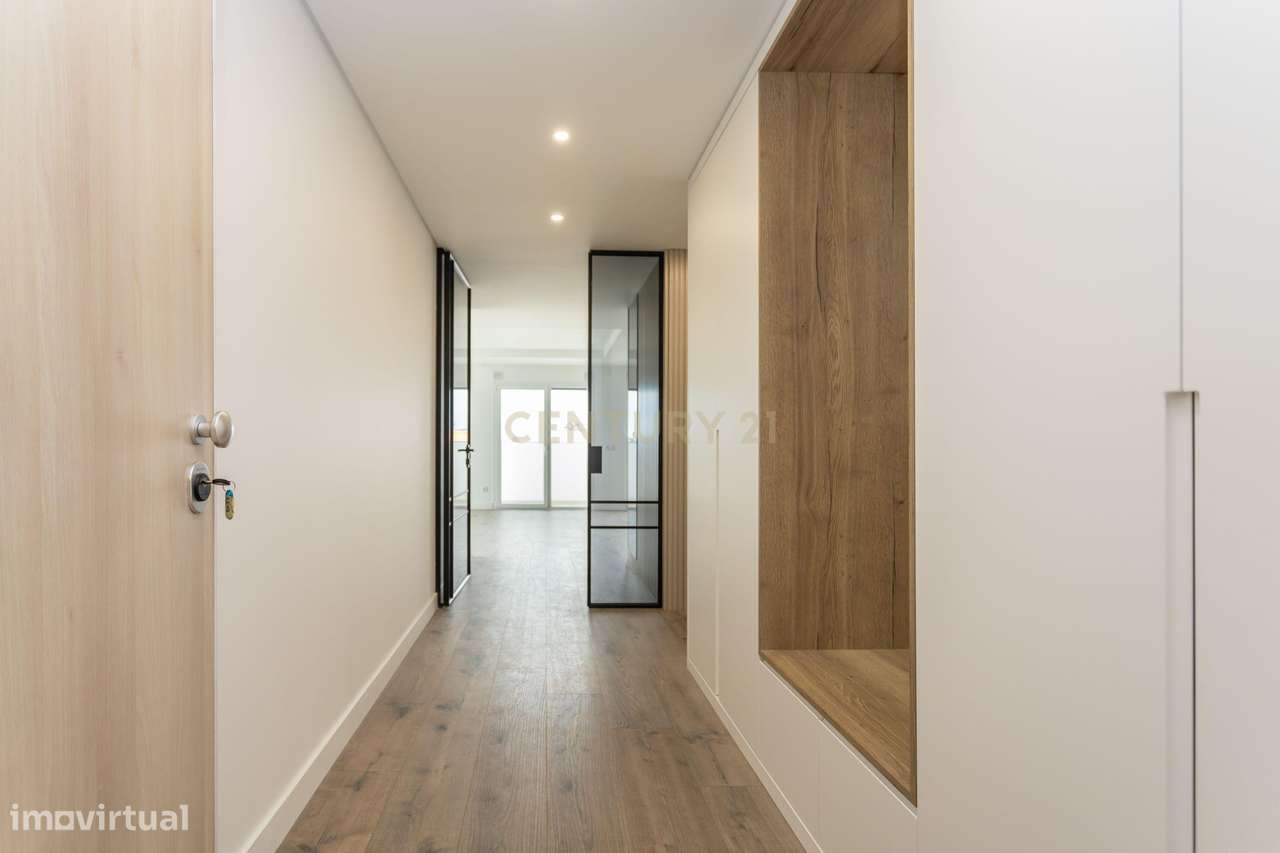 T3 de Luxo | 2.º Andar Direito | Varanda em L | Quinta do Desembargado - Grande imagem: 4/59