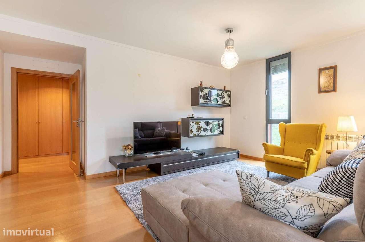 Apartamento T2 com vista, Alto de Algés, Oeiras - Grande imagem: 3/29