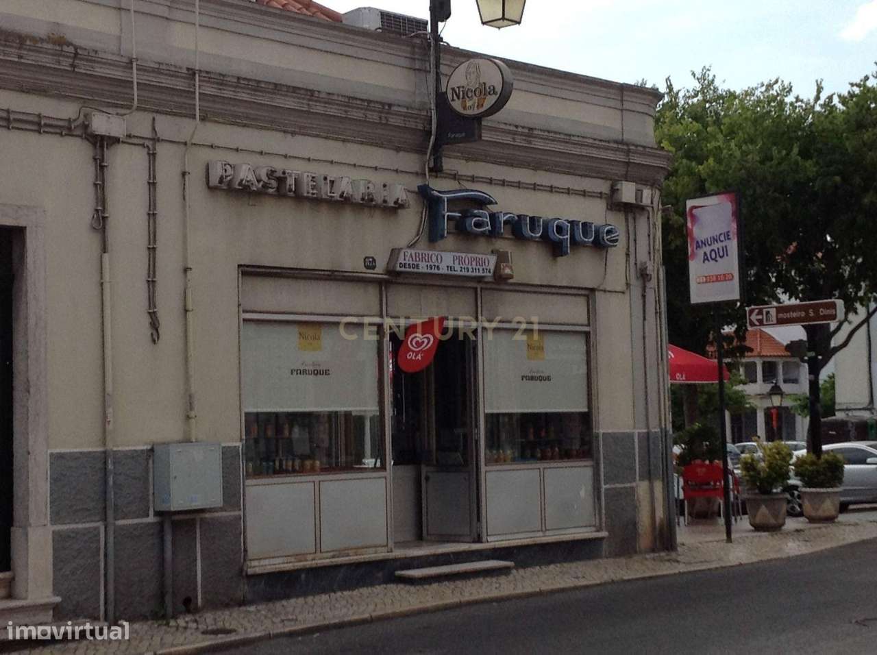 Prédio de Uso Misto no Centro Histórico de Odivelas – Habitação + Comé-26