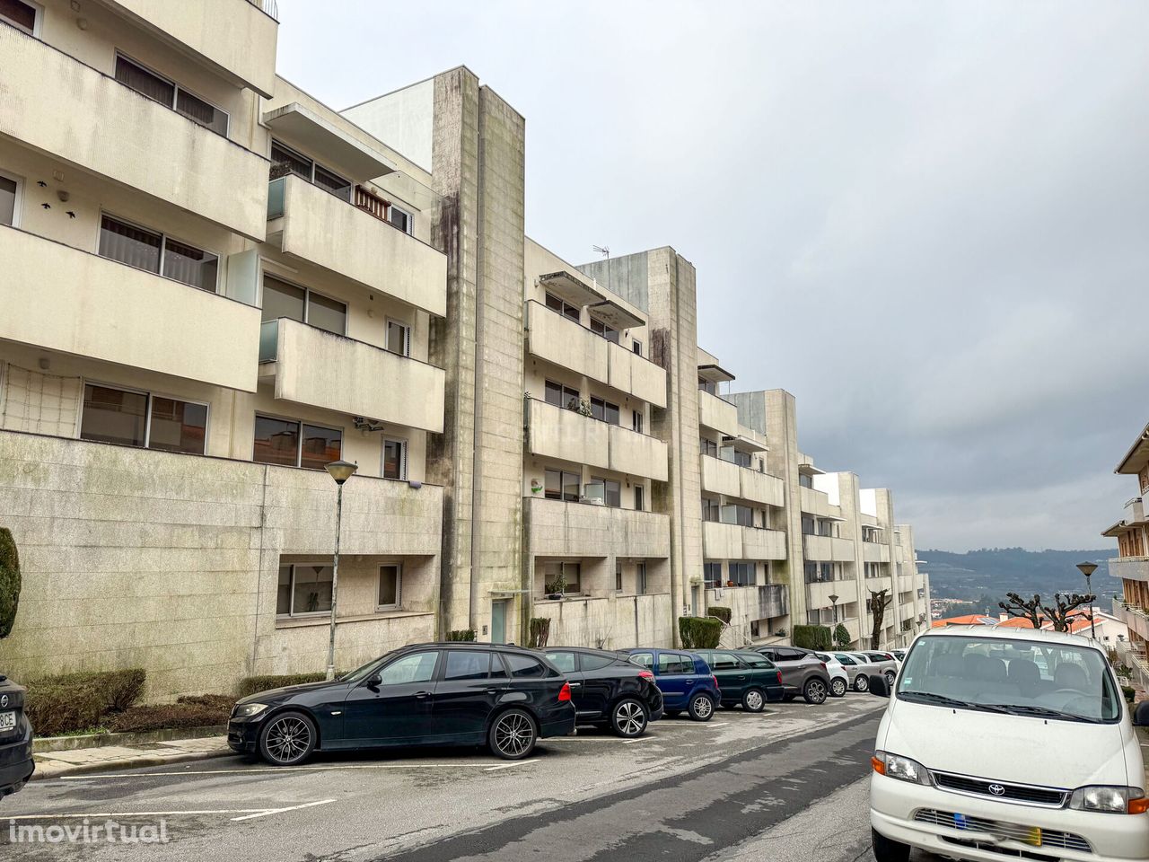 Apartamento T2, com 1 suite, em Aldão, Guimarães