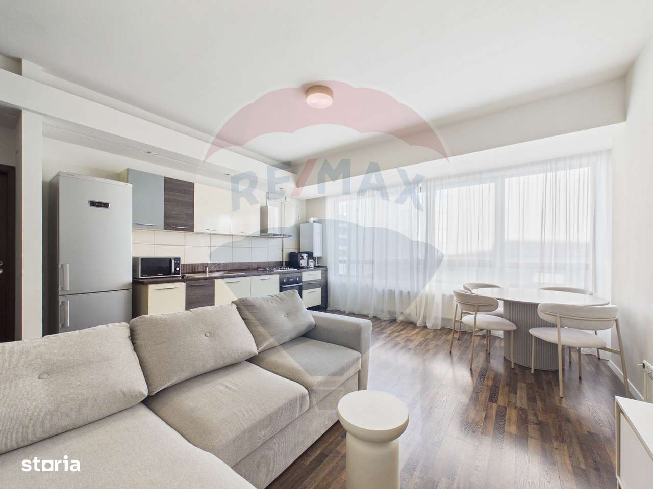Apartament 2 camere - centrala proprie - de vanzare - Delea Veche Veche
