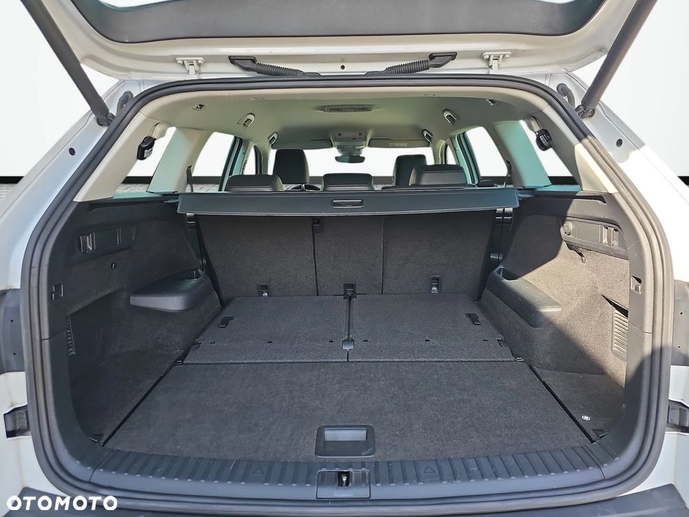 Skoda Kodiaq SCOUT 7.os / Bezwypadkowy / Pierwszy właściciel / Serwis ASO/ FV-23%