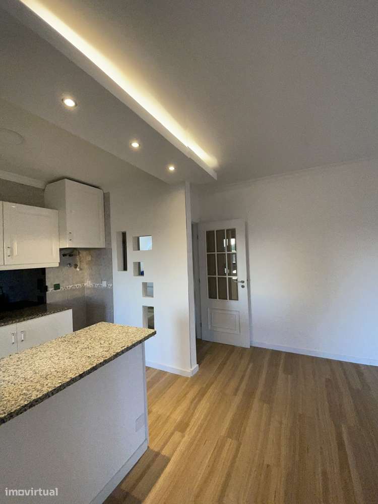 T1+1 S. Mamede Infesta, Matosinhos - Grande imagem: 3/8