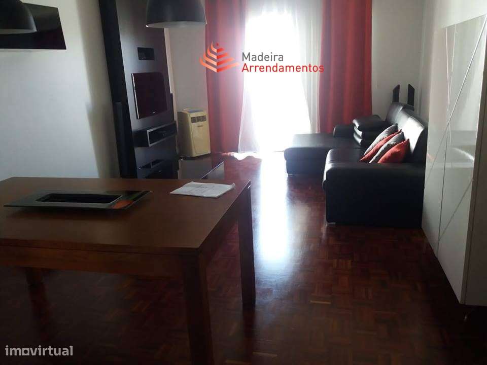 Apartamento, 85 m², Santo António-5