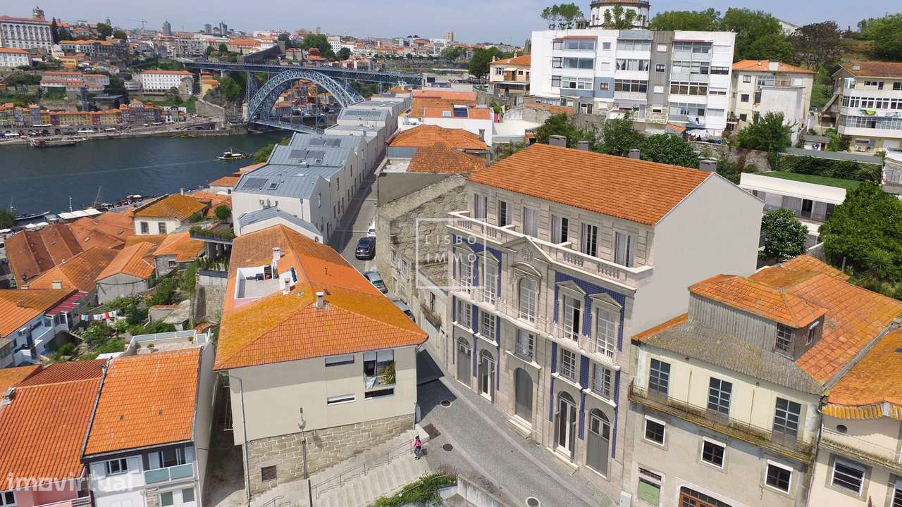 Townhouse, 74,45m2, terraço 35,58m2, completamente reformado, centro h-6