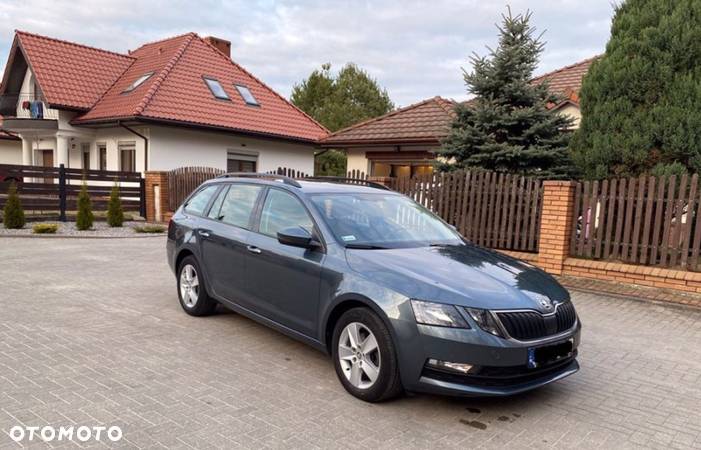 Skoda Octavia - 2