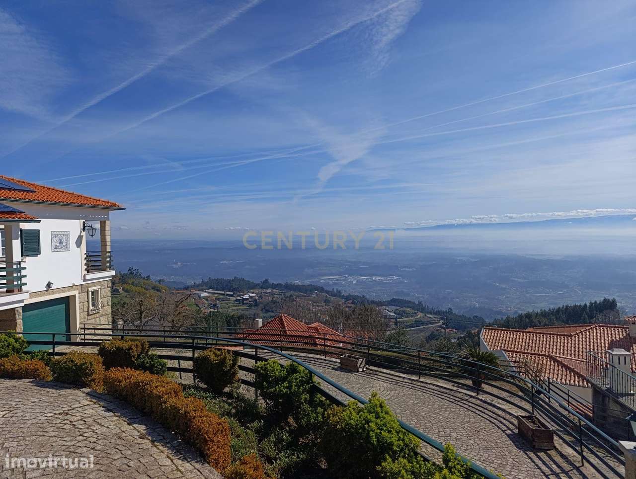 Moradia T6 Caramulo | 296m² | Estilo Rústico | Licença AL-1