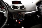 Renault Clio Break 1.2 16V Dynamique S - 8