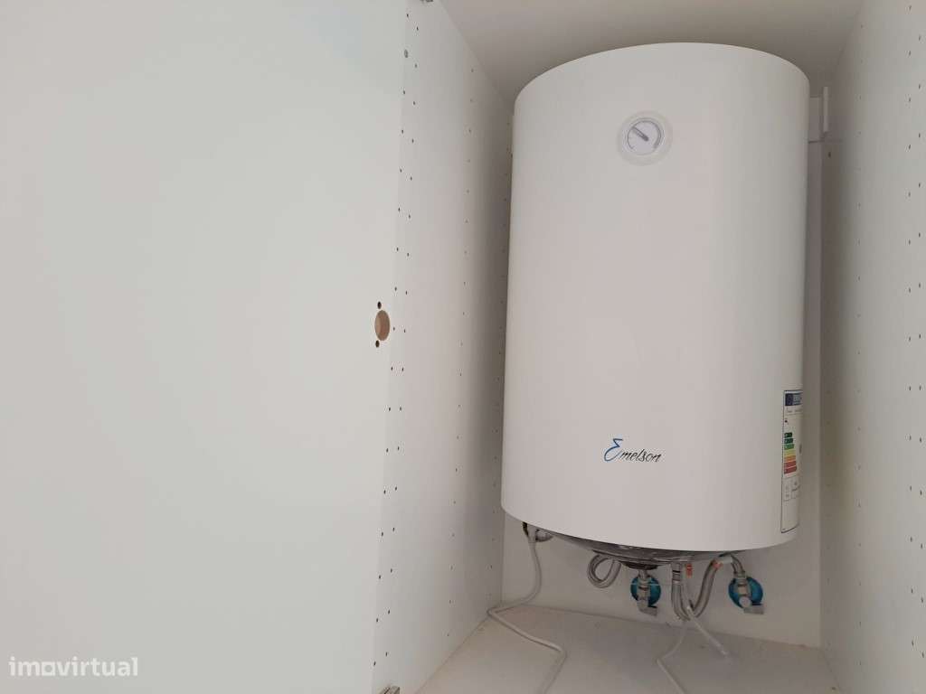 Apartamento T2 com pátio para venda em Algueirão-Mem Martins - Sint...-9