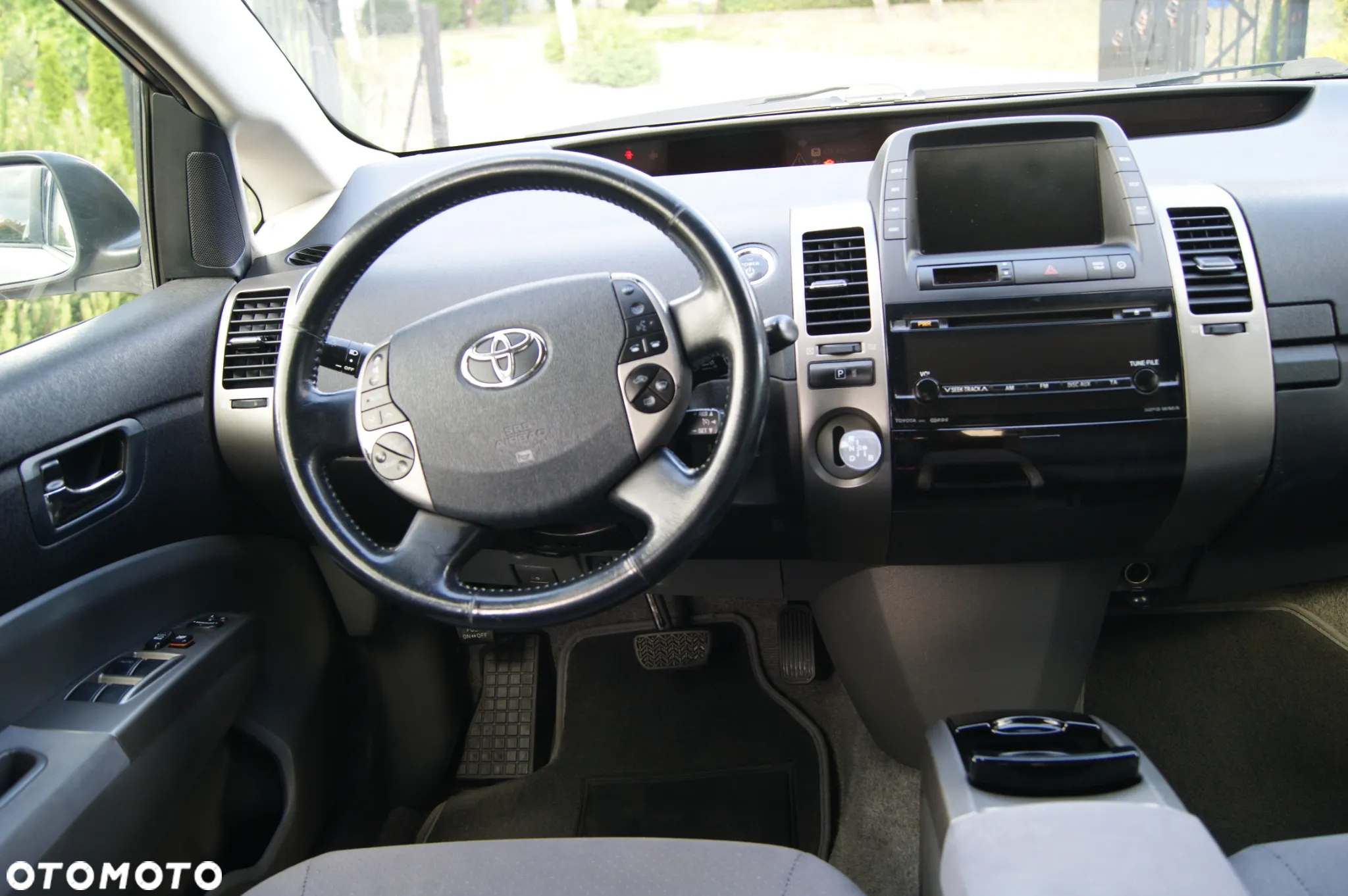 Toyota Prius - 15