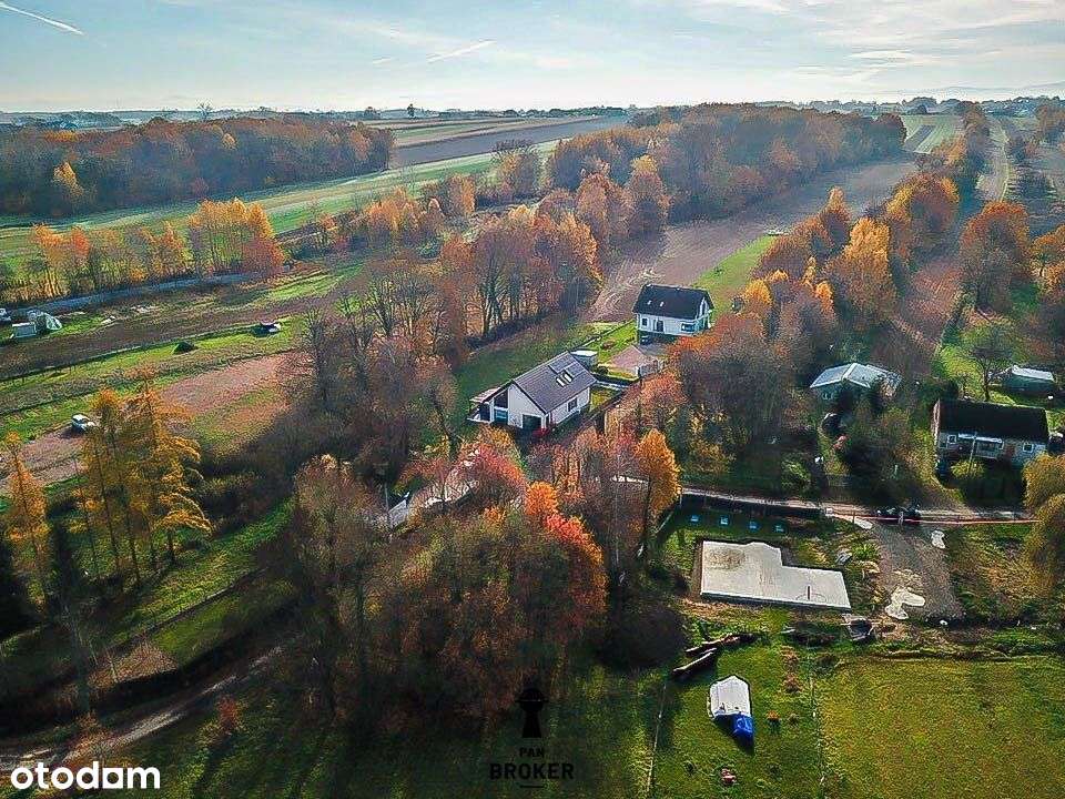 Komfortowy i nowoczesny dom z pełnym wyposażeniem-5