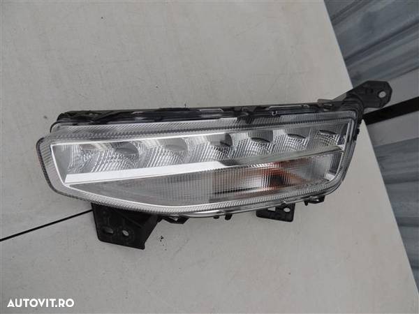 Proiector dreapta VW T-Roc an 2018 2019 2020 2021 Led+Halogen cod 2GA941056C - 1