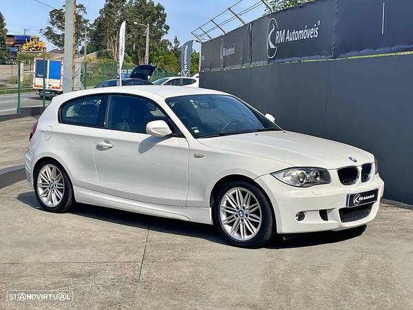 BMW 116 d Pack M - 4