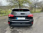 Ford Focus 1.0 EcoBoost S&S ST-LINE DESIGN - 9