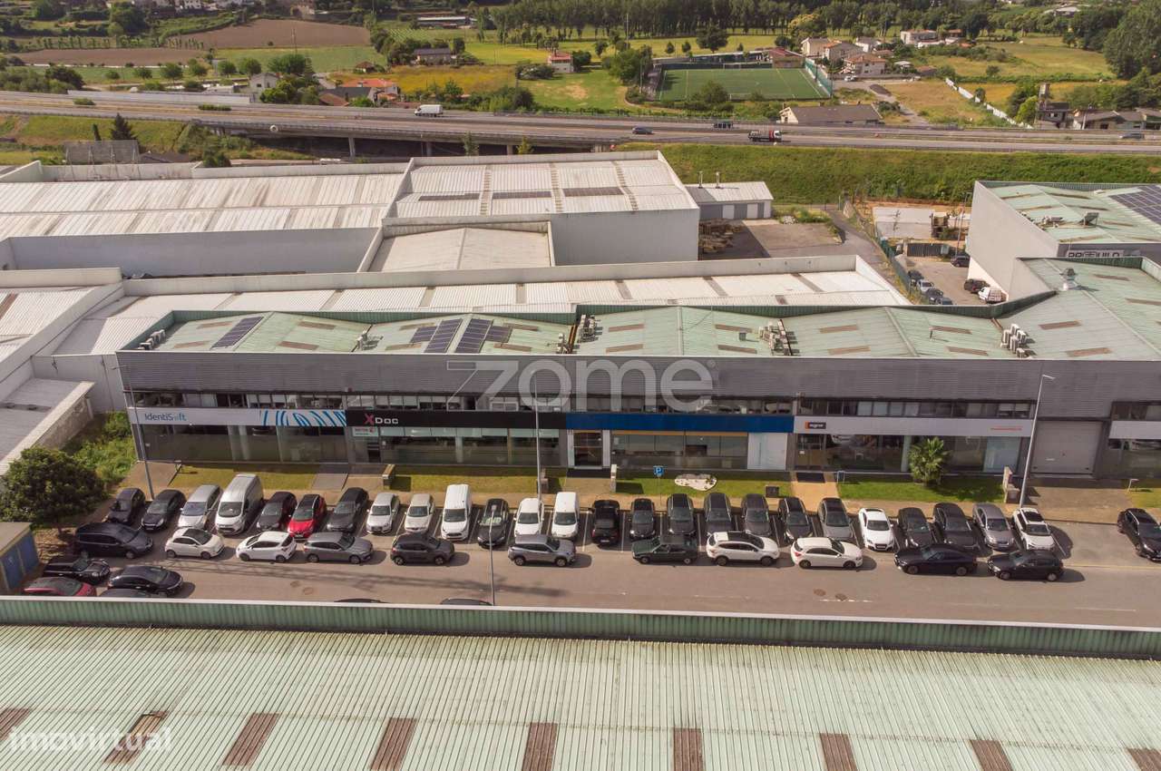 Oportunidade de Investimento | Escritórios/Armazém em Sequeira, Bra...-14