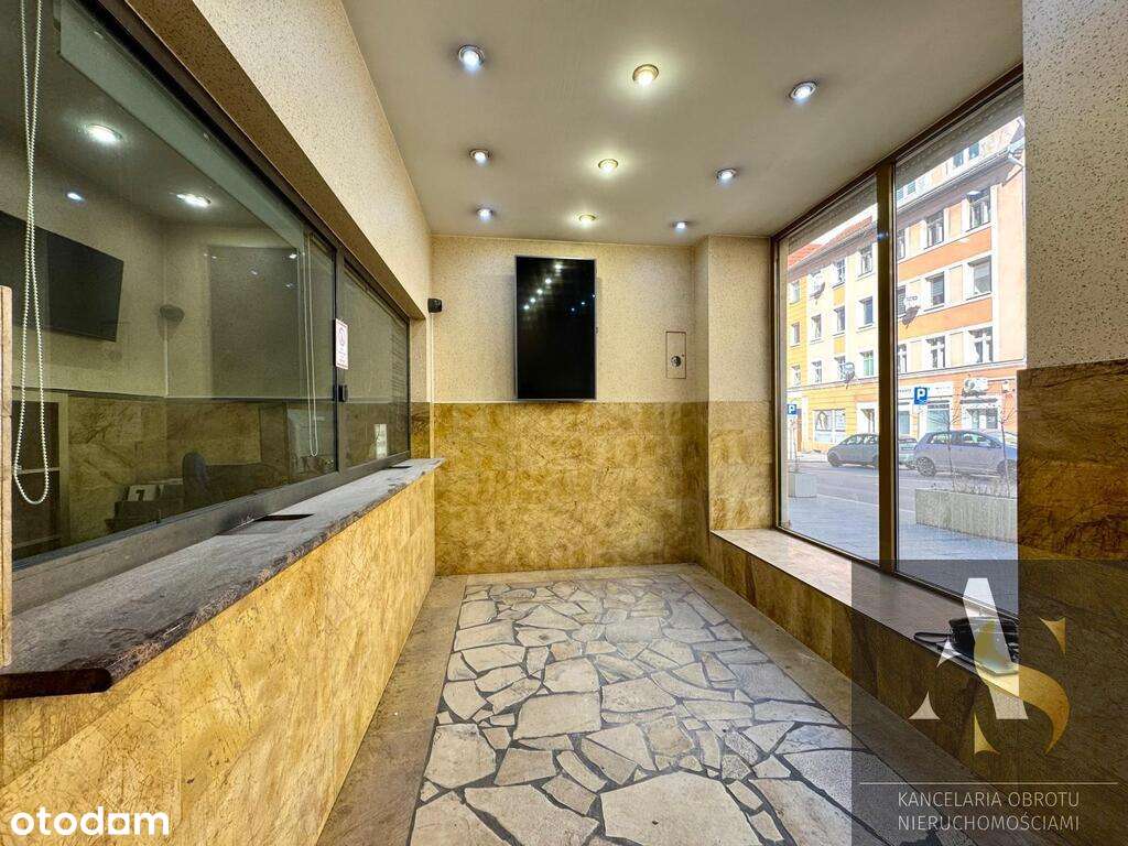 Na sprzedaż lokal usługowy w centrum miasta! - Pełny obrazek: 4/7