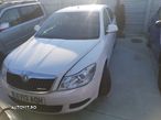 Dezmembrez Skoda Octavia berlina 1.6 diesel - 1