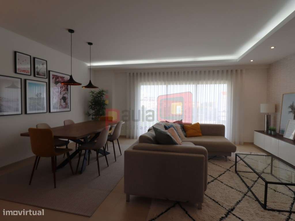 APARTAMENTO T3 MONTIJO COM PARQUEAMENTO E ARRECADAÇÃO-2