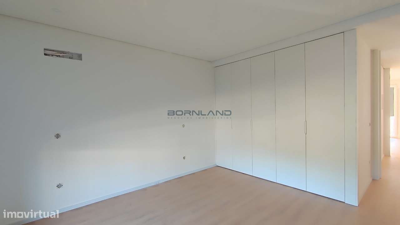 Moradia Geminada T4 - Pronta habitar-16