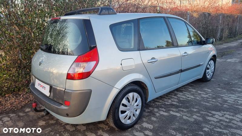 Renault Grand Scenic - 7