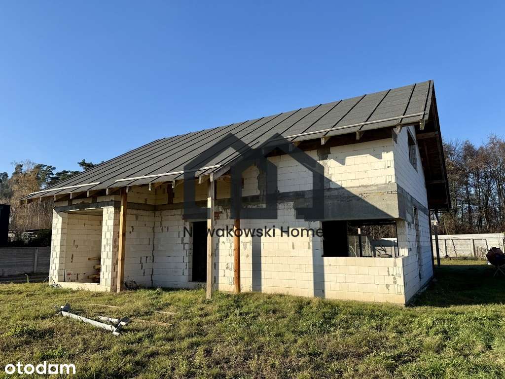 Dom w stanie  surowym w urokliwiej lokalizacji!-1