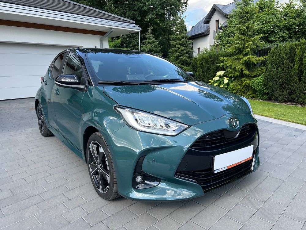 Toyota Yaris IV (2020-) Hybrid 1.5 Executive 2025